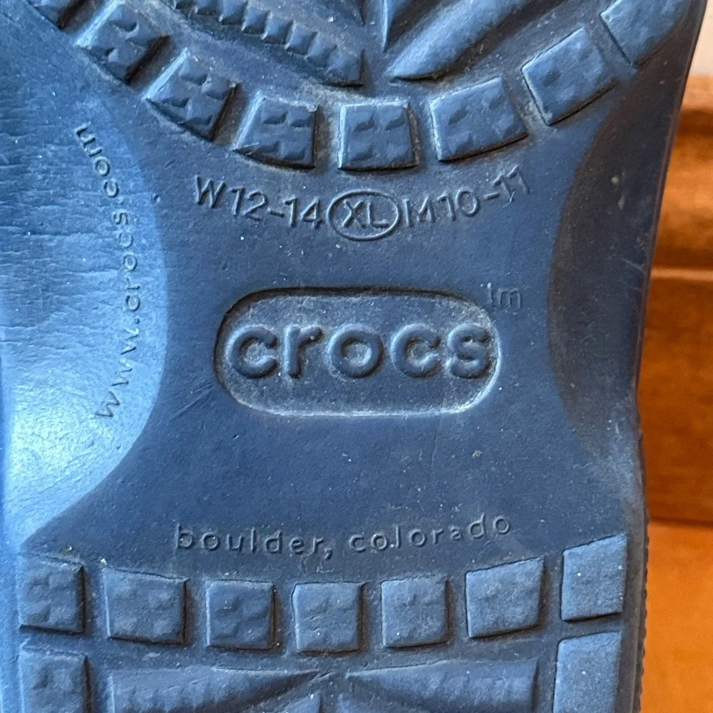 CROCS Classic Clogs Navy Blue Unisex Men’s 10-11 Women’s 12-14 Great Condition! - Picture 7 of 9